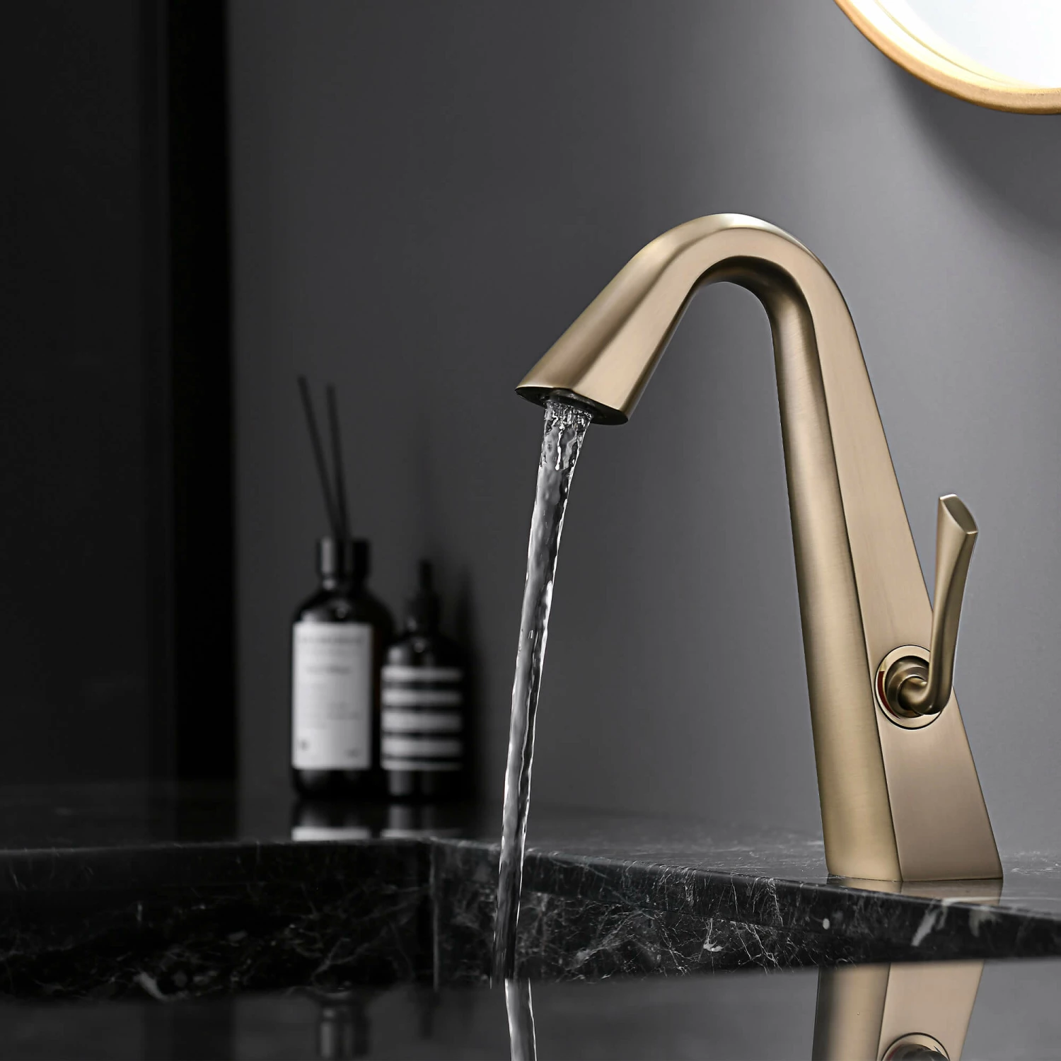 Modern Bathroom Sink Faucet Single Hole Single Handle Brushed Gold JK0278 3 Modern Bathroom Sink Faucet Single Hole Single Handle Brushed Gold JK0278 - Image 3
